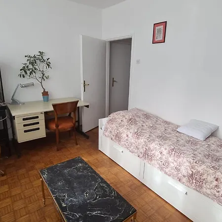 Apartment Zvezdara Belgrade